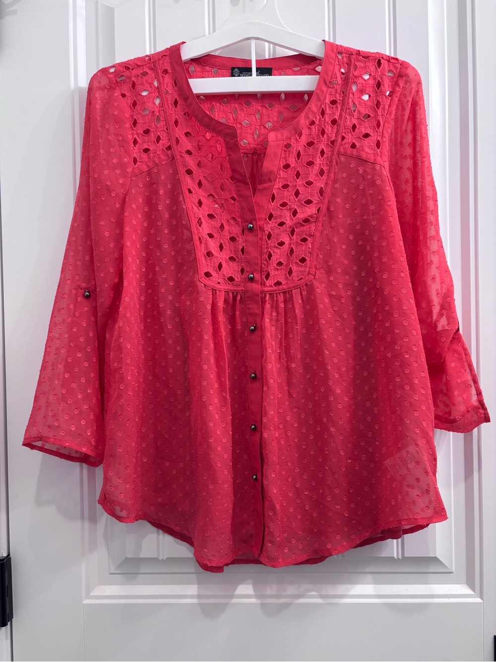 Signature Studio Pink Eyelet Button-Front Blouse